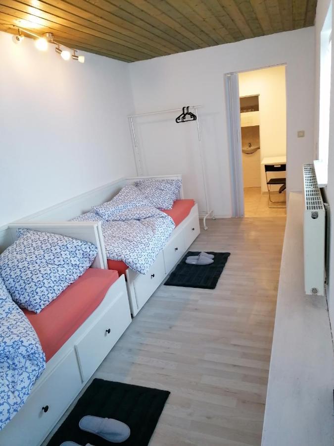 Jasmin Apartment Laichingen ภายนอก รูปภาพ